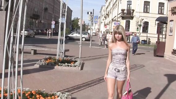 Кастинг худой русской блондинки