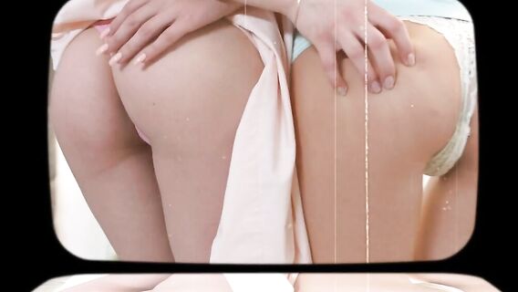 Жмж секс фотографа с двумя молоденькими моделями на высоких каблуках