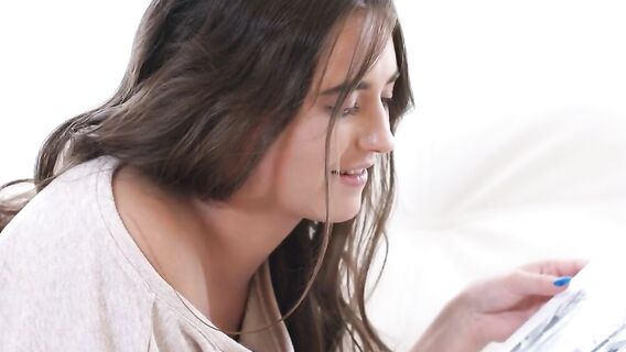 Горячий секс с сексуальной крошкой